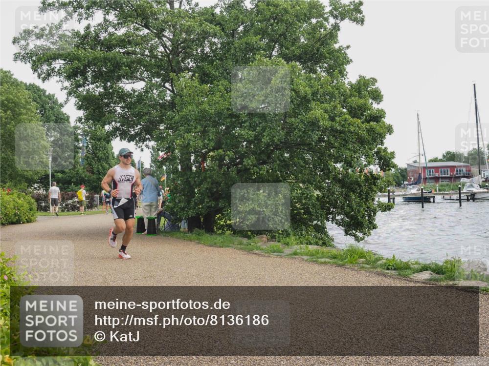 22.06.2025 - Viking Triathlon KatJ http://msf.ph/oto/8136186 22.06.2025 14:34:46 Laufen 481, 621 meine-sportfotos.de