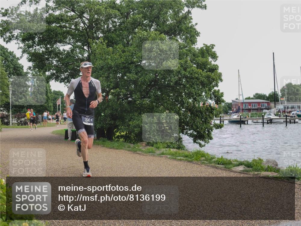 22.06.2025 - Viking Triathlon KatJ http://msf.ph/oto/8136199 22.06.2025 14:35:00 Laufen 264 meine-sportfotos.de
