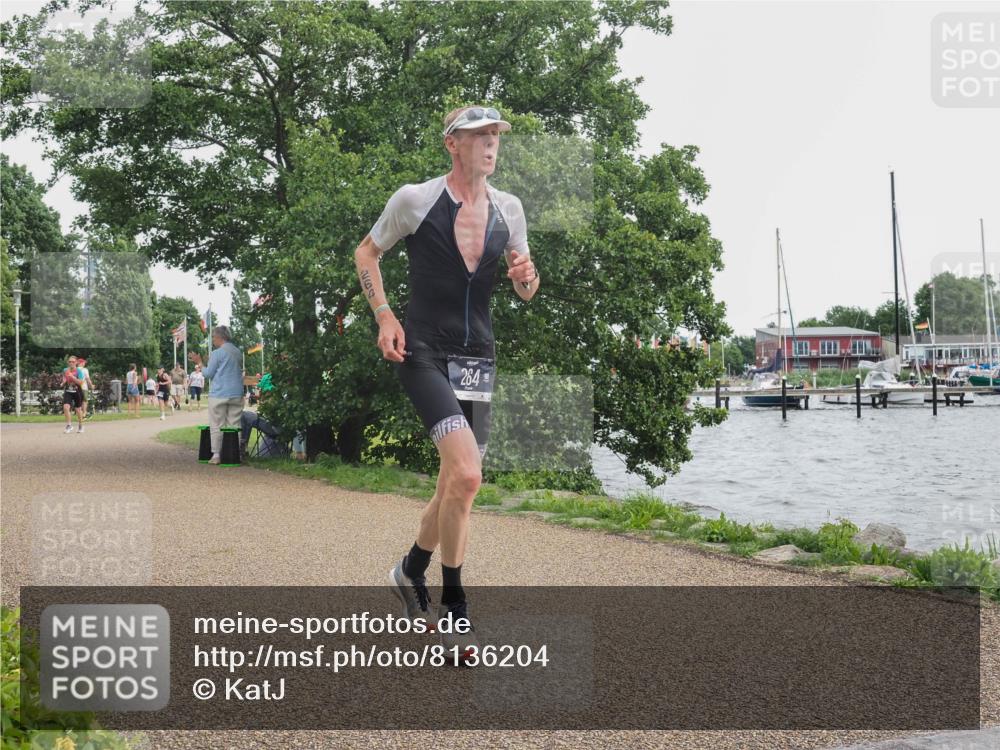 22.06.2025 - Viking Triathlon KatJ http://msf.ph/oto/8136204 22.06.2025 14:35:01 Laufen 264 meine-sportfotos.de