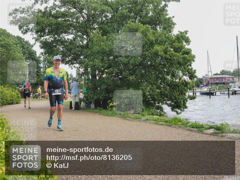 22.06.2025 - Viking Triathlon KatJ http://msf.ph/oto/8136205 22.06.2025 14:35:05 Laufen 418 meine-sportfotos.de