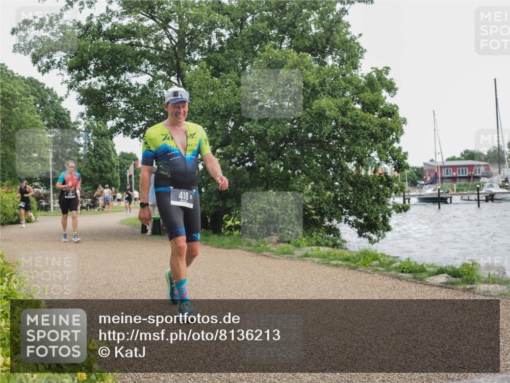 22.06.2025 - Viking Triathlon KatJ http://msf.ph/oto/8136213 22.06.2025 14:35:07 Laufen 268, 418 meine-sportfotos.de