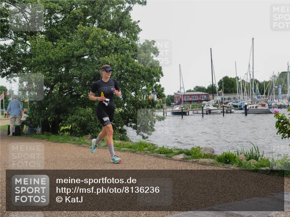 22.06.2025 - Viking Triathlon KatJ http://msf.ph/oto/8136236 22.06.2025 14:35:16 Laufen 374, 549 meine-sportfotos.de