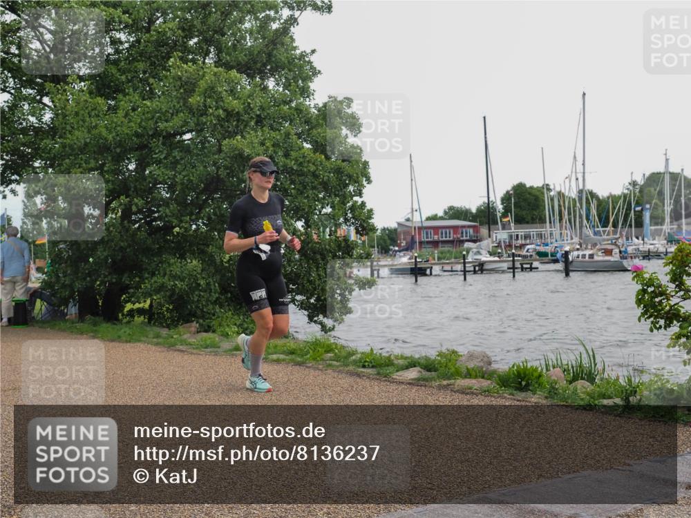22.06.2025 - Viking Triathlon KatJ http://msf.ph/oto/8136237 22.06.2025 14:35:16 Laufen 374, 549 meine-sportfotos.de