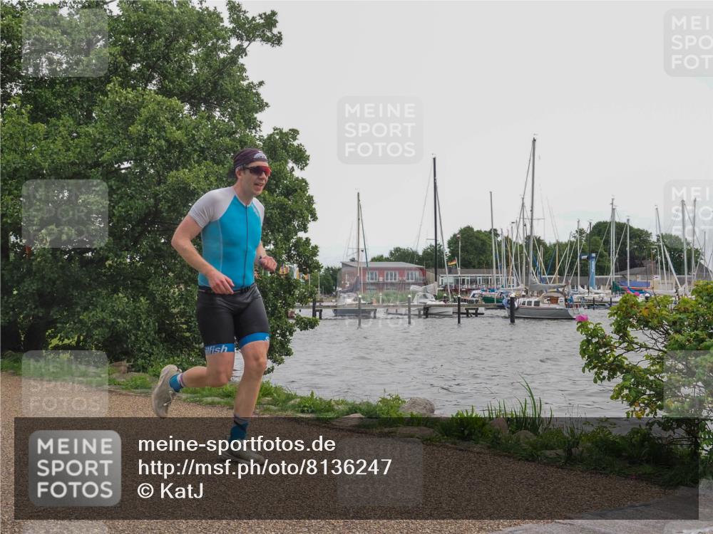 22.06.2025 - Viking Triathlon KatJ http://msf.ph/oto/8136247 22.06.2025 14:35:31 Laufen 390 meine-sportfotos.de