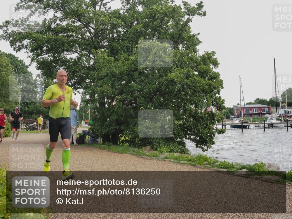 22.06.2025 - Viking Triathlon KatJ http://msf.ph/oto/8136250 22.06.2025 14:35:45 Laufen 263 meine-sportfotos.de
