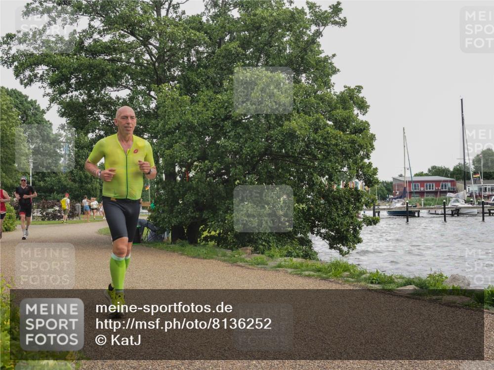 22.06.2025 - Viking Triathlon KatJ http://msf.ph/oto/8136252 22.06.2025 14:35:45 Laufen 263 meine-sportfotos.de