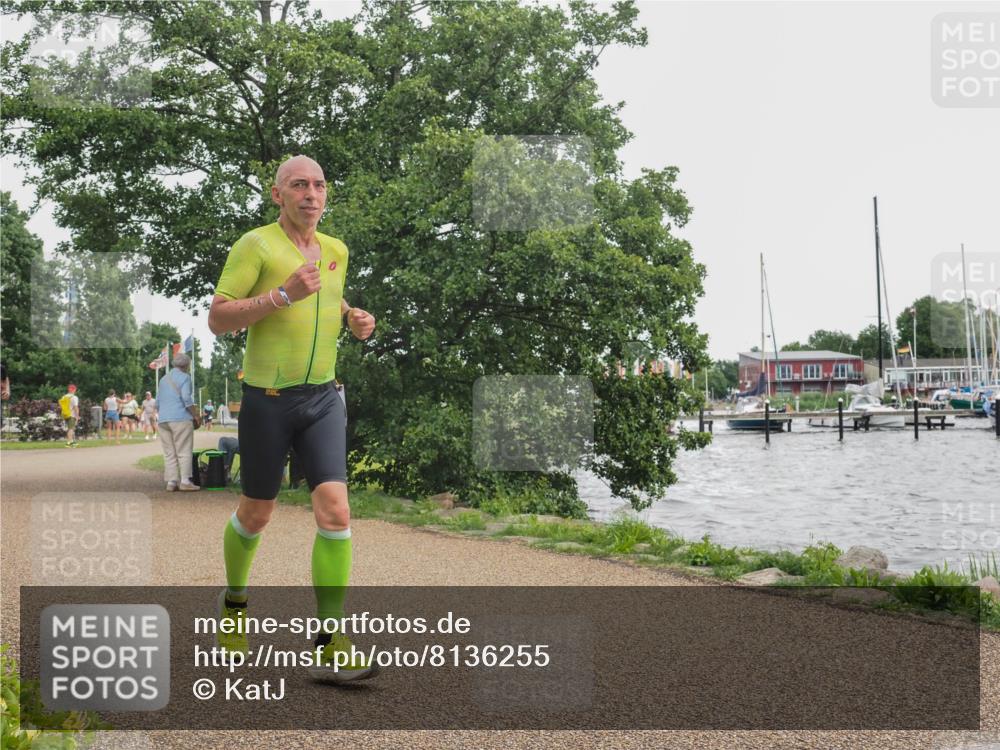 22.06.2025 - Viking Triathlon KatJ http://msf.ph/oto/8136255 22.06.2025 14:35:46 Laufen 263 meine-sportfotos.de