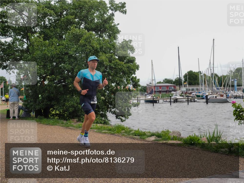 22.06.2025 - Viking Triathlon KatJ http://msf.ph/oto/8136279 22.06.2025 14:36:04 Laufen 228, 337 meine-sportfotos.de