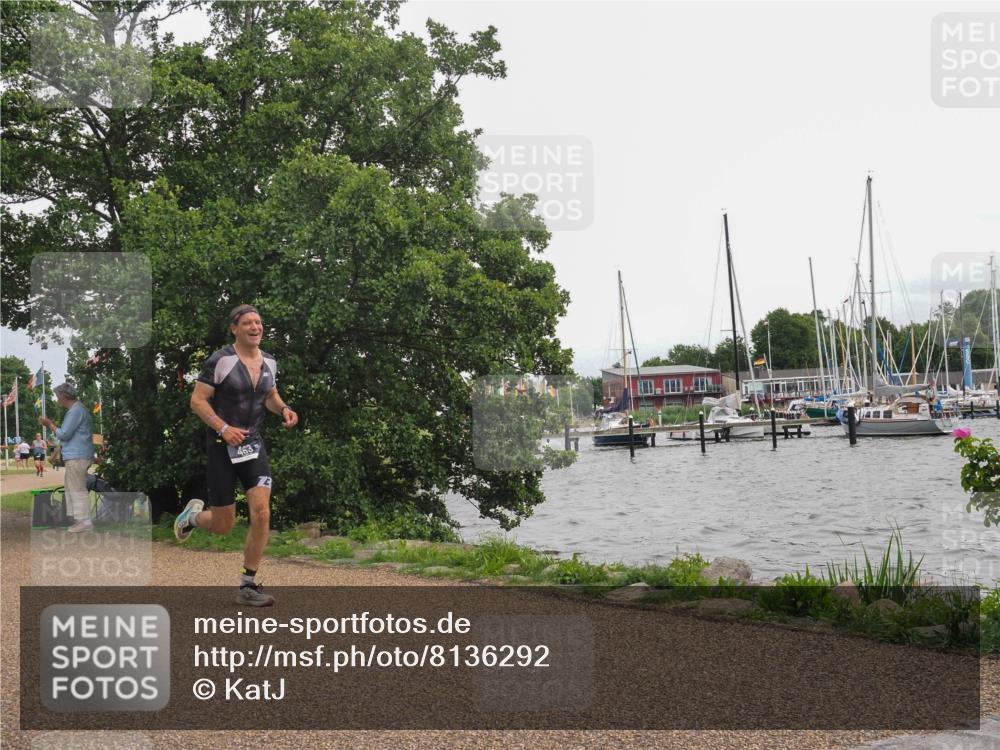 22.06.2025 - Viking Triathlon KatJ http://msf.ph/oto/8136292 22.06.2025 14:36:11 Laufen 463 meine-sportfotos.de