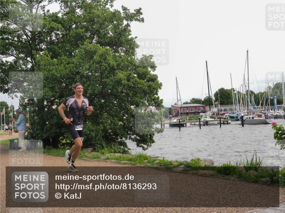 22.06.2025 - Viking Triathlon KatJ http://msf.ph/oto/8136293 22.06.2025 14:36:11 Laufen 463 meine-sportfotos.de