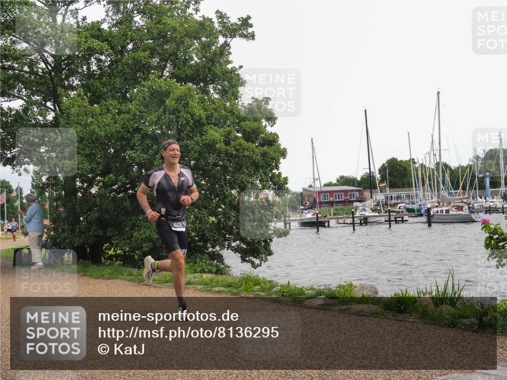22.06.2025 - Viking Triathlon KatJ http://msf.ph/oto/8136295 22.06.2025 14:36:11 Laufen 463 meine-sportfotos.de