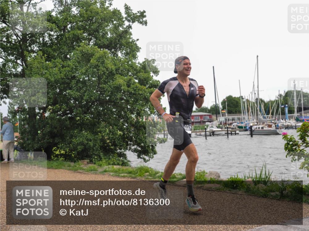 22.06.2025 - Viking Triathlon KatJ http://msf.ph/oto/8136300 22.06.2025 14:36:12 Laufen 463 meine-sportfotos.de