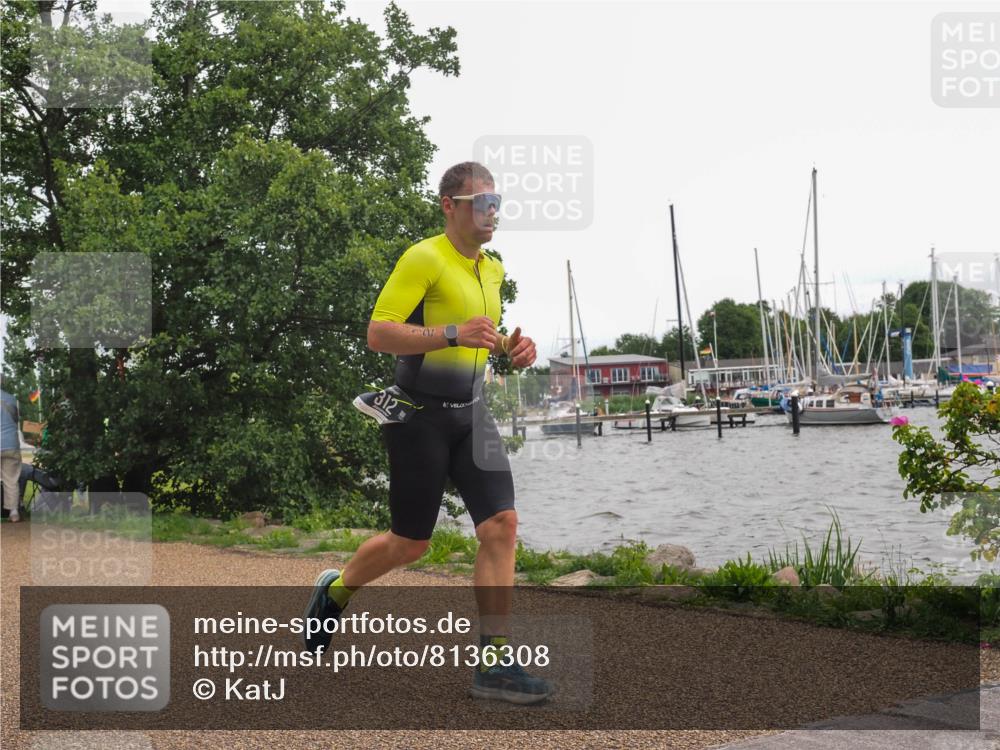 22.06.2025 - Viking Triathlon KatJ http://msf.ph/oto/8136308 22.06.2025 14:36:17 Laufen 312 meine-sportfotos.de