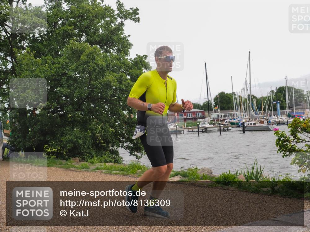 22.06.2025 - Viking Triathlon KatJ http://msf.ph/oto/8136309 22.06.2025 14:36:17 Laufen 312 meine-sportfotos.de
