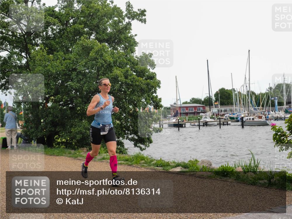 22.06.2025 - Viking Triathlon KatJ http://msf.ph/oto/8136314 22.06.2025 14:36:24 Laufen 197 meine-sportfotos.de