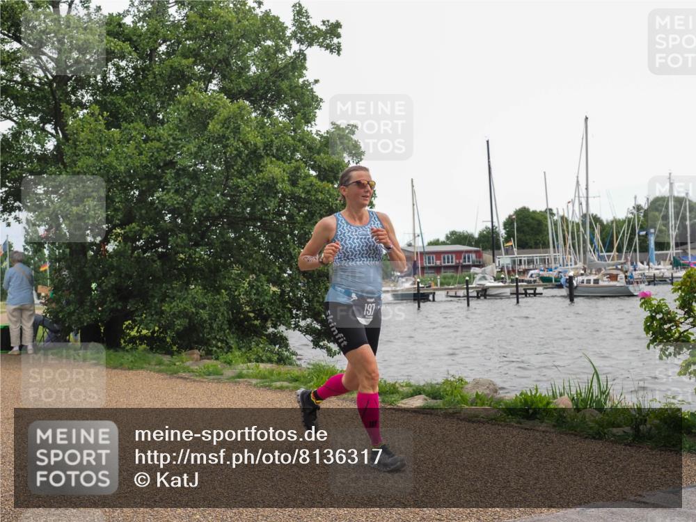 22.06.2025 - Viking Triathlon KatJ http://msf.ph/oto/8136317 22.06.2025 14:36:25 Laufen 197 meine-sportfotos.de