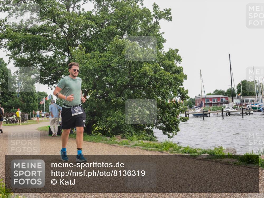22.06.2025 - Viking Triathlon KatJ http://msf.ph/oto/8136319 22.06.2025 14:36:33 Laufen 305 meine-sportfotos.de