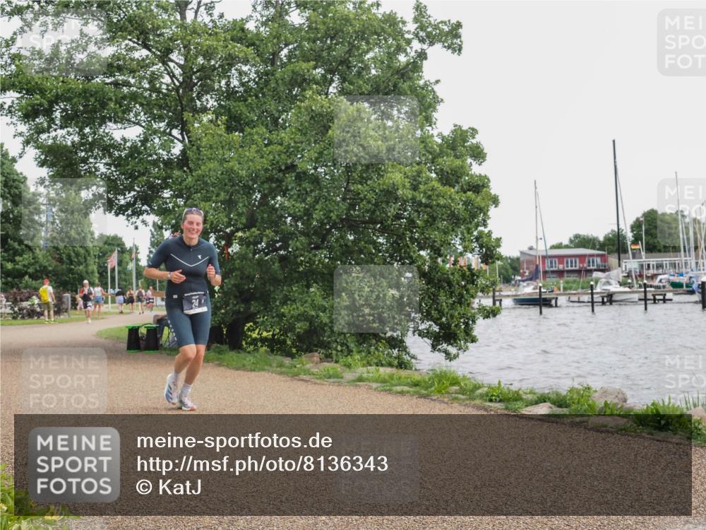 22.06.2025 - Viking Triathlon KatJ http://msf.ph/oto/8136343 22.06.2025 14:36:55 Laufen 24, 630 meine-sportfotos.de