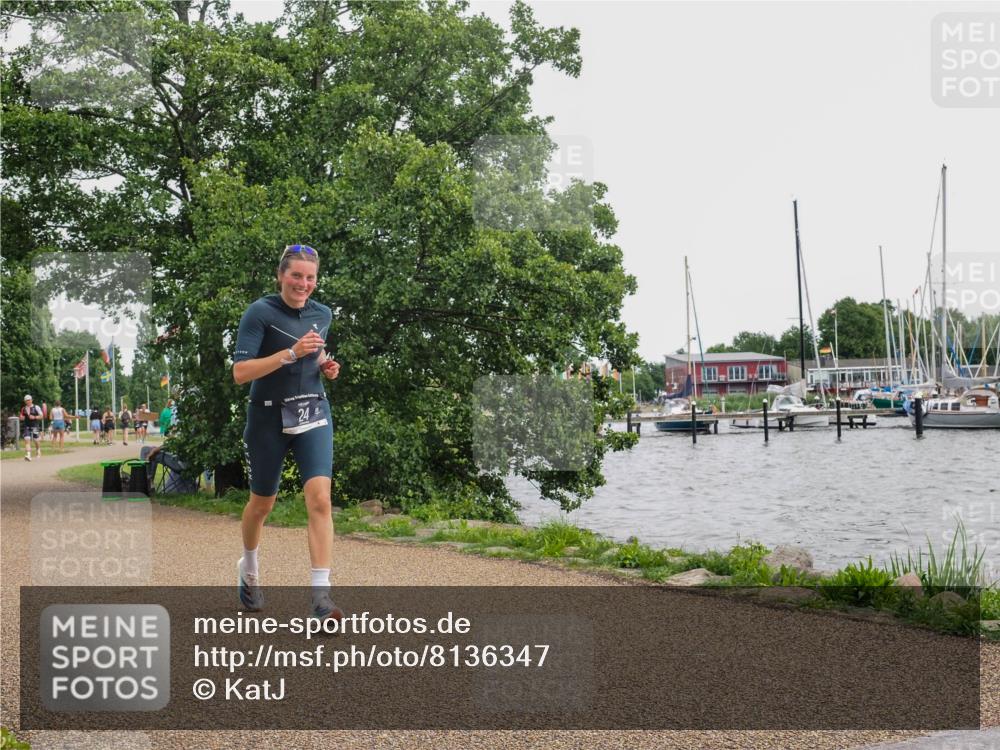 22.06.2025 - Viking Triathlon KatJ http://msf.ph/oto/8136347 22.06.2025 14:36:55 Laufen 24, 630 meine-sportfotos.de