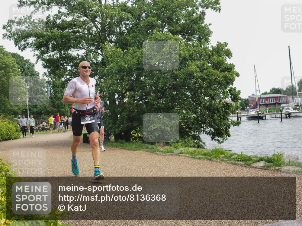 22.06.2025 - Viking Triathlon KatJ http://msf.ph/oto/8136368 22.06.2025 14:37:13 Laufen 161, 205 meine-sportfotos.de