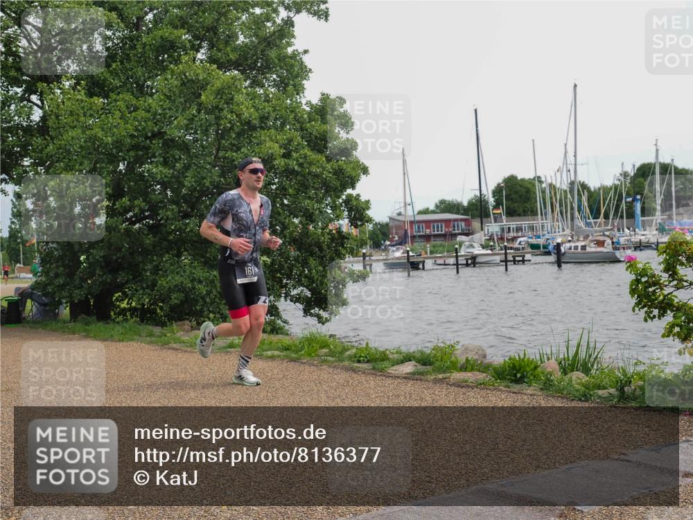22.06.2025 - Viking Triathlon KatJ http://msf.ph/oto/8136377 22.06.2025 14:37:15 Laufen 161, 205 meine-sportfotos.de