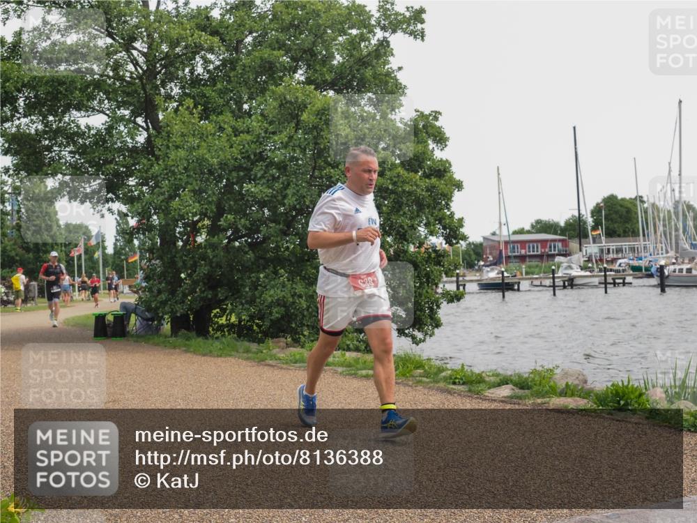 22.06.2025 - Viking Triathlon KatJ http://msf.ph/oto/8136388 22.06.2025 14:37:24 Laufen 638 meine-sportfotos.de