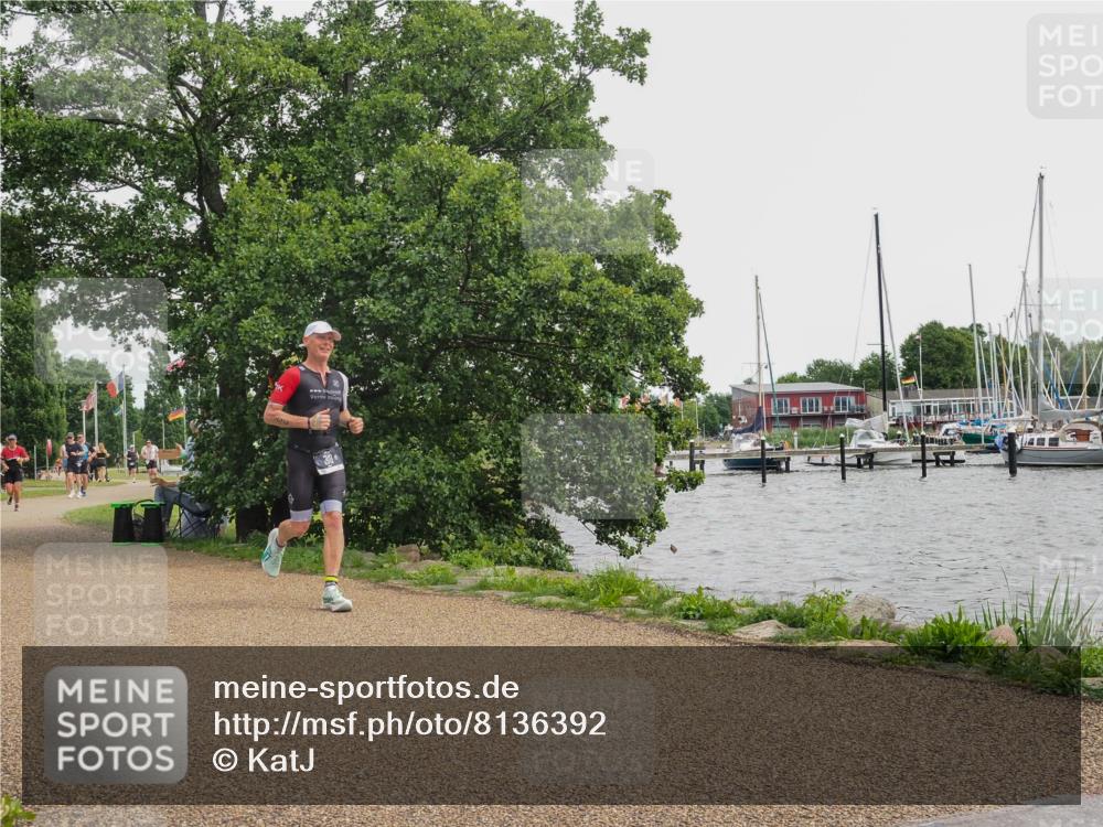 22.06.2025 - Viking Triathlon KatJ http://msf.ph/oto/8136392 22.06.2025 14:37:29 Laufen 300 meine-sportfotos.de