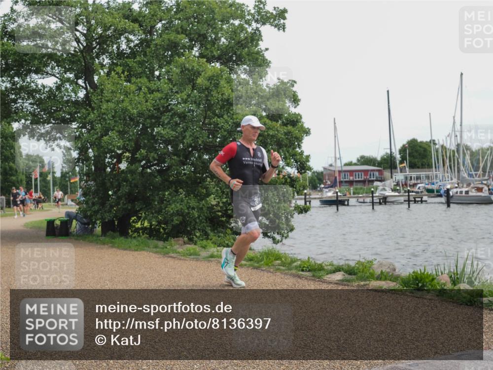22.06.2025 - Viking Triathlon KatJ http://msf.ph/oto/8136397 22.06.2025 14:37:30 Laufen 300 meine-sportfotos.de
