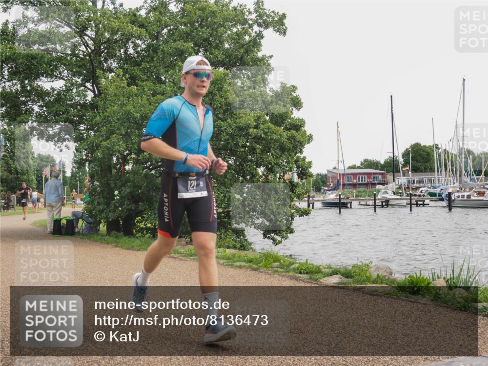 22.06.2025 - Viking Triathlon KatJ http://msf.ph/oto/8136473 22.06.2025 14:38:34 Laufen 121, 410 meine-sportfotos.de