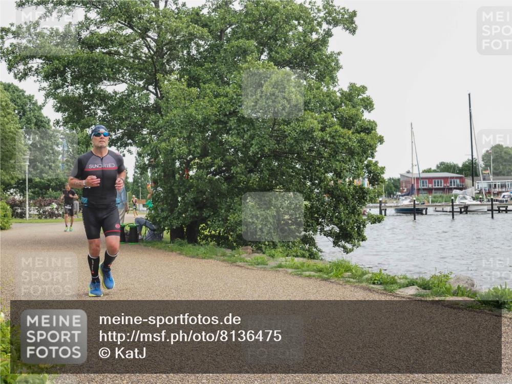 22.06.2025 - Viking Triathlon KatJ http://msf.ph/oto/8136475 22.06.2025 14:38:35 Laufen 121, 410 meine-sportfotos.de
