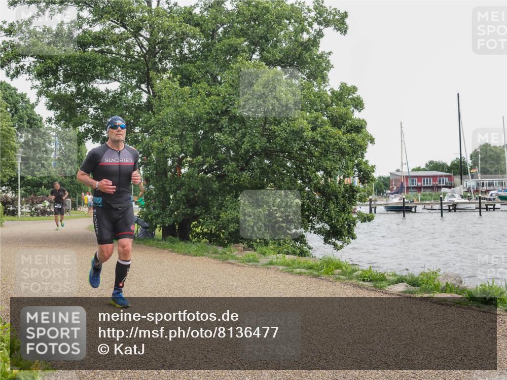 22.06.2025 - Viking Triathlon KatJ http://msf.ph/oto/8136477 22.06.2025 14:38:36 Laufen 121, 410 meine-sportfotos.de