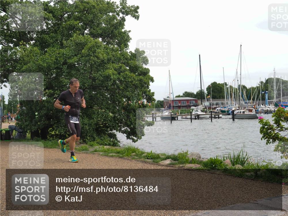 22.06.2025 - Viking Triathlon KatJ http://msf.ph/oto/8136484 22.06.2025 14:38:41 Laufen 222 meine-sportfotos.de