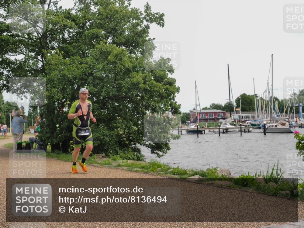 22.06.2025 - Viking Triathlon KatJ http://msf.ph/oto/8136494 22.06.2025 14:38:48 Laufen 183, 281 meine-sportfotos.de