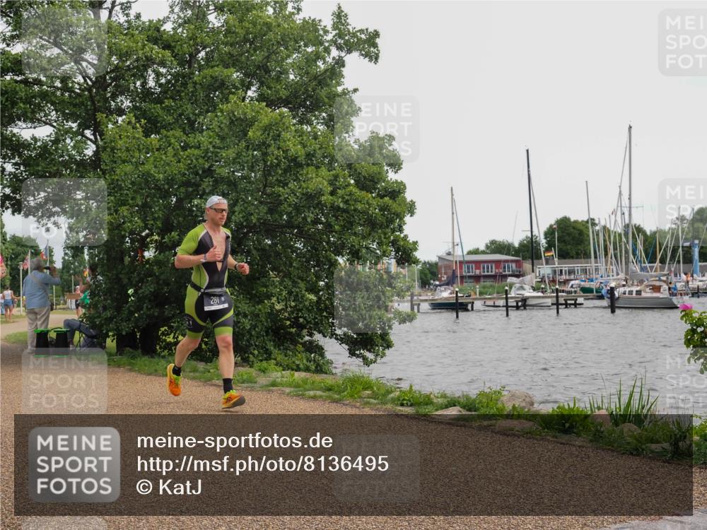 22.06.2025 - Viking Triathlon KatJ http://msf.ph/oto/8136495 22.06.2025 14:38:48 Laufen 183, 281 meine-sportfotos.de