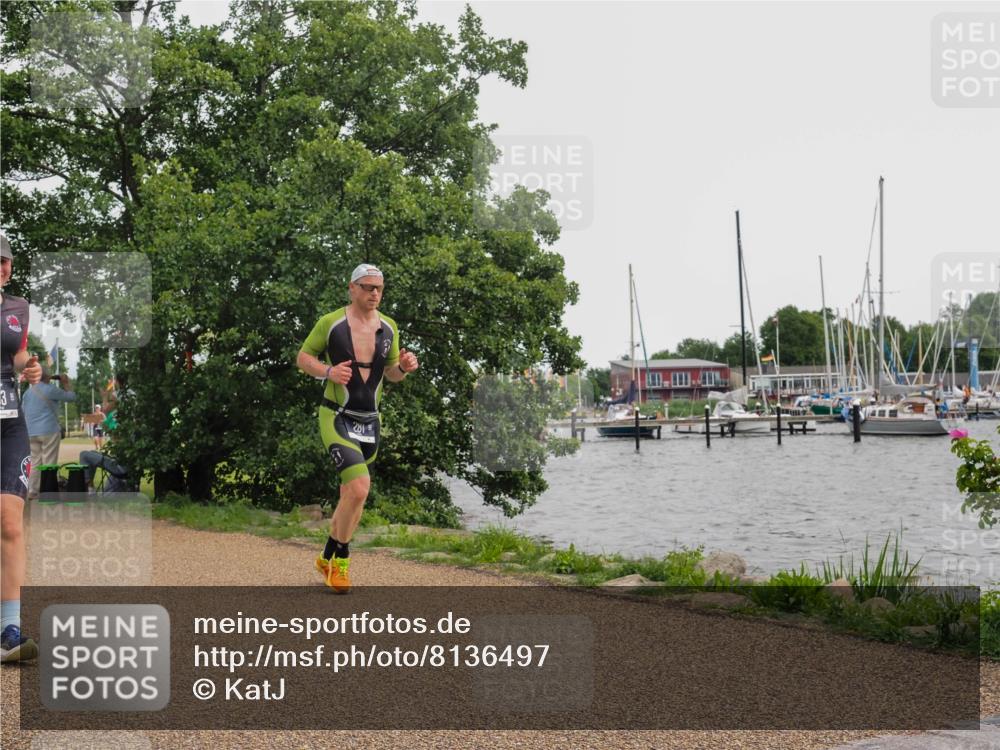 22.06.2025 - Viking Triathlon KatJ http://msf.ph/oto/8136497 22.06.2025 14:38:48 Laufen 183, 281 meine-sportfotos.de