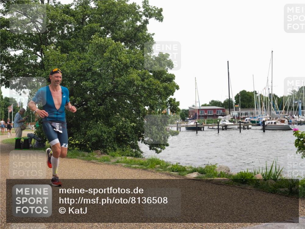 22.06.2025 - Viking Triathlon KatJ http://msf.ph/oto/8136508 22.06.2025 14:38:55 Laufen 95 meine-sportfotos.de