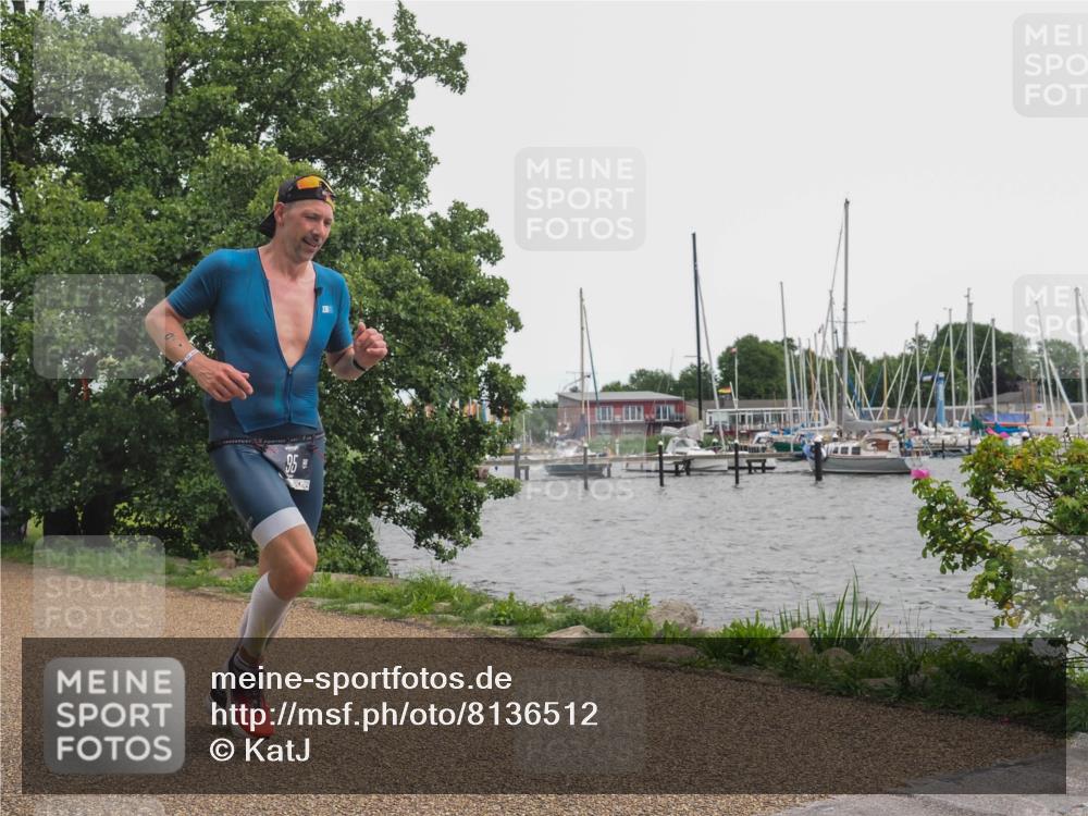 22.06.2025 - Viking Triathlon KatJ http://msf.ph/oto/8136512 22.06.2025 14:38:55 Laufen 95 meine-sportfotos.de