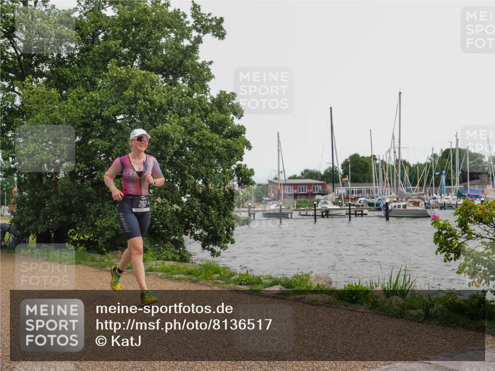 22.06.2025 - Viking Triathlon KatJ http://msf.ph/oto/8136517 22.06.2025 14:39:02 Laufen 202 meine-sportfotos.de