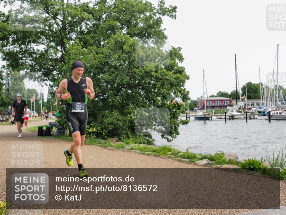 22.06.2025 - Viking Triathlon KatJ http://msf.ph/oto/8136572 22.06.2025 14:39:44 Laufen 16, 253, 266, 399 meine-sportfotos.de