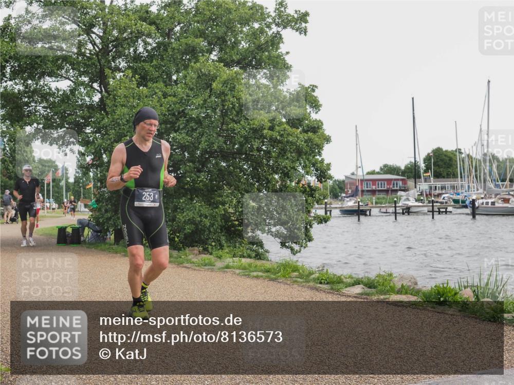 22.06.2025 - Viking Triathlon KatJ http://msf.ph/oto/8136573 22.06.2025 14:39:44 Laufen 16, 253, 266, 399 meine-sportfotos.de