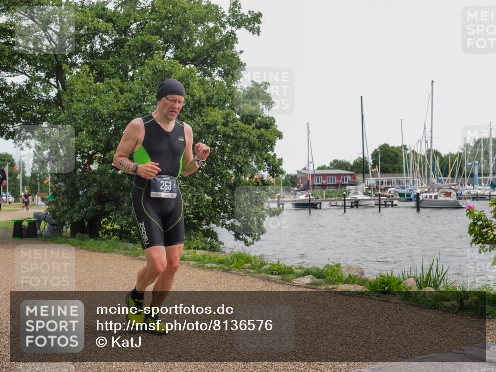 22.06.2025 - Viking Triathlon KatJ http://msf.ph/oto/8136576 22.06.2025 14:39:44 Laufen 16, 253, 266, 399 meine-sportfotos.de