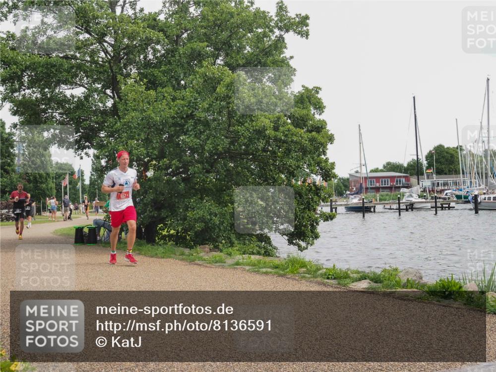 22.06.2025 - Viking Triathlon KatJ http://msf.ph/oto/8136591 22.06.2025 14:39:50 Laufen 266, 399, 657 meine-sportfotos.de