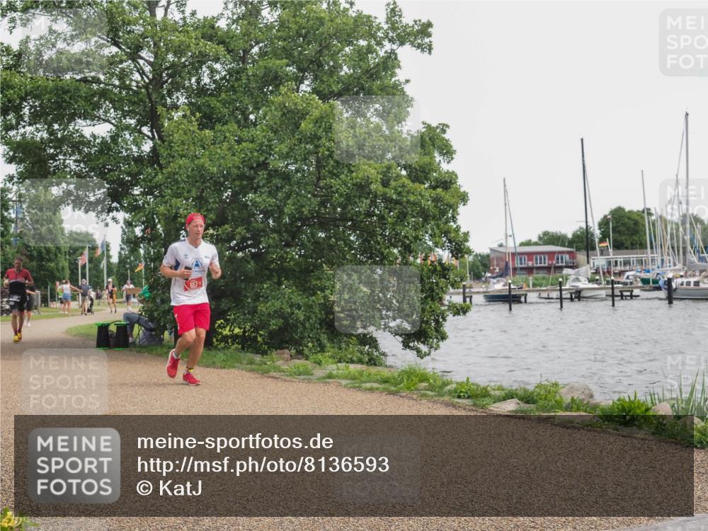 22.06.2025 - Viking Triathlon KatJ http://msf.ph/oto/8136593 22.06.2025 14:39:50 Laufen 266, 399, 657 meine-sportfotos.de