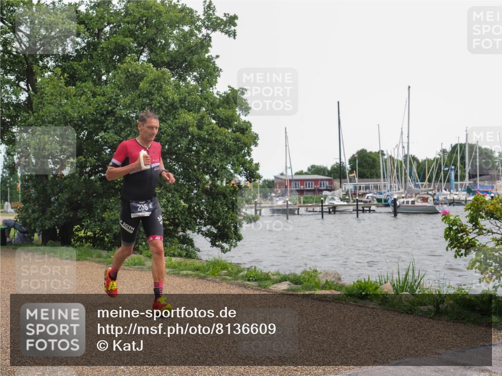 22.06.2025 - Viking Triathlon KatJ http://msf.ph/oto/8136609 22.06.2025 14:39:55 Laufen 235 meine-sportfotos.de