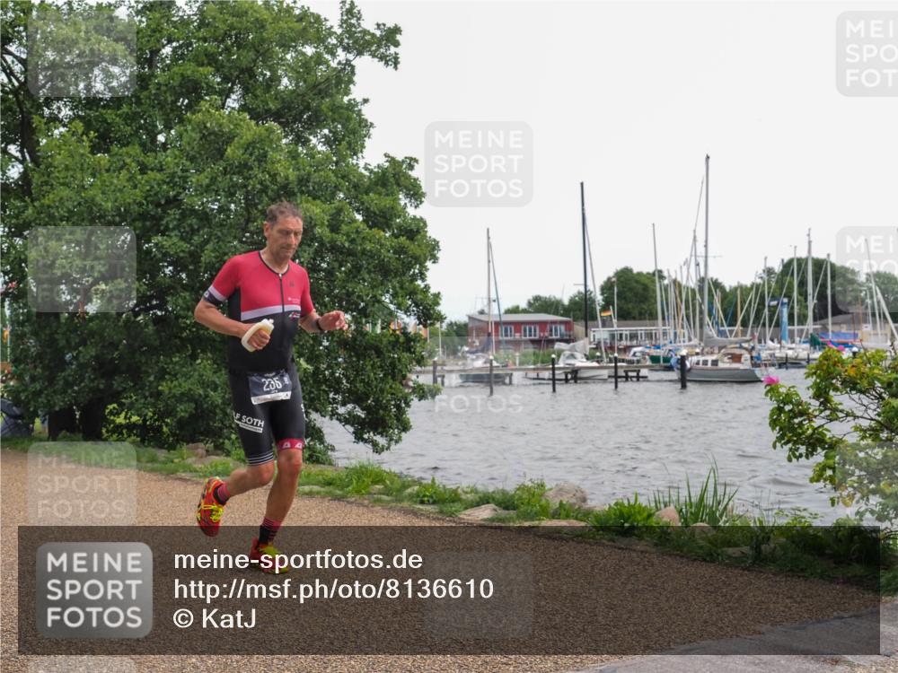 22.06.2025 - Viking Triathlon KatJ http://msf.ph/oto/8136610 22.06.2025 14:39:55 Laufen 235 meine-sportfotos.de