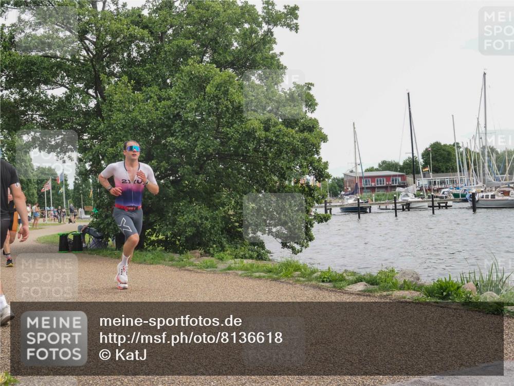 22.06.2025 - Viking Triathlon KatJ http://msf.ph/oto/8136618 22.06.2025 14:40:02 Laufen 37, 164, 415 meine-sportfotos.de