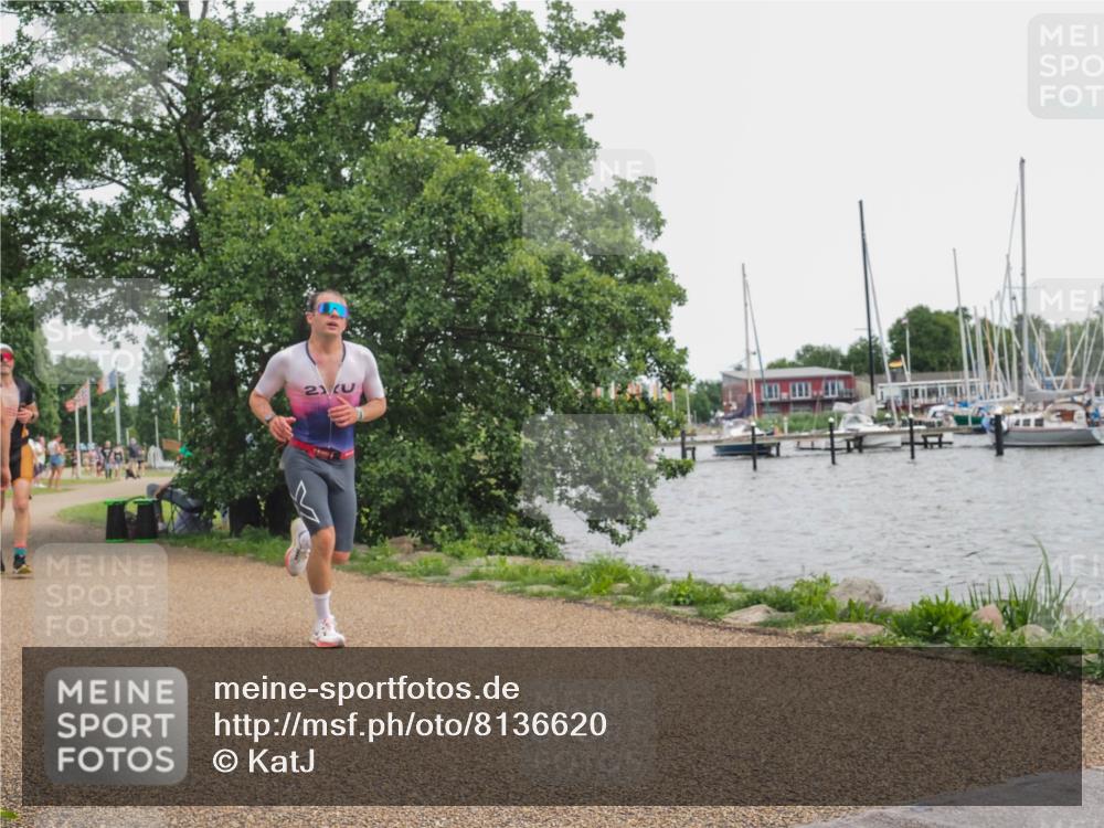 22.06.2025 - Viking Triathlon KatJ http://msf.ph/oto/8136620 22.06.2025 14:40:02 Laufen 37, 164, 415 meine-sportfotos.de