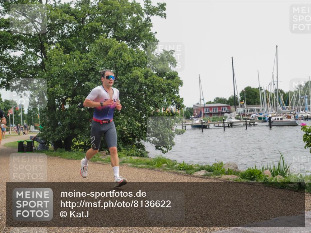 22.06.2025 - Viking Triathlon KatJ http://msf.ph/oto/8136622 22.06.2025 14:40:02 Laufen 37, 164, 415 meine-sportfotos.de