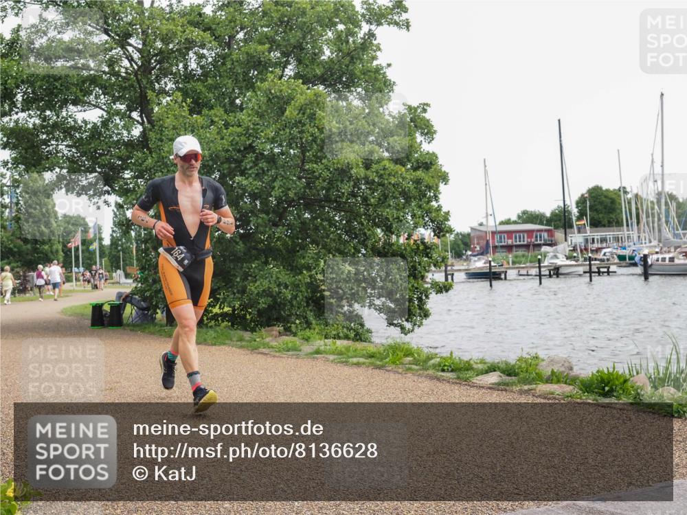22.06.2025 - Viking Triathlon KatJ http://msf.ph/oto/8136628 22.06.2025 14:40:04 Laufen 164, 415 meine-sportfotos.de