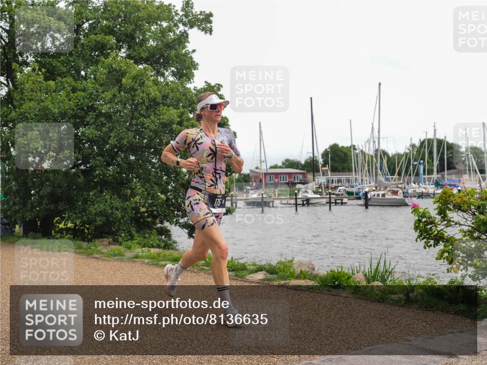 22.06.2025 - Viking Triathlon KatJ http://msf.ph/oto/8136635 22.06.2025 14:40:27 Laufen 175 meine-sportfotos.de